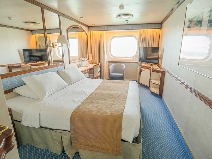 Star Voyager Oceanview Stateroom